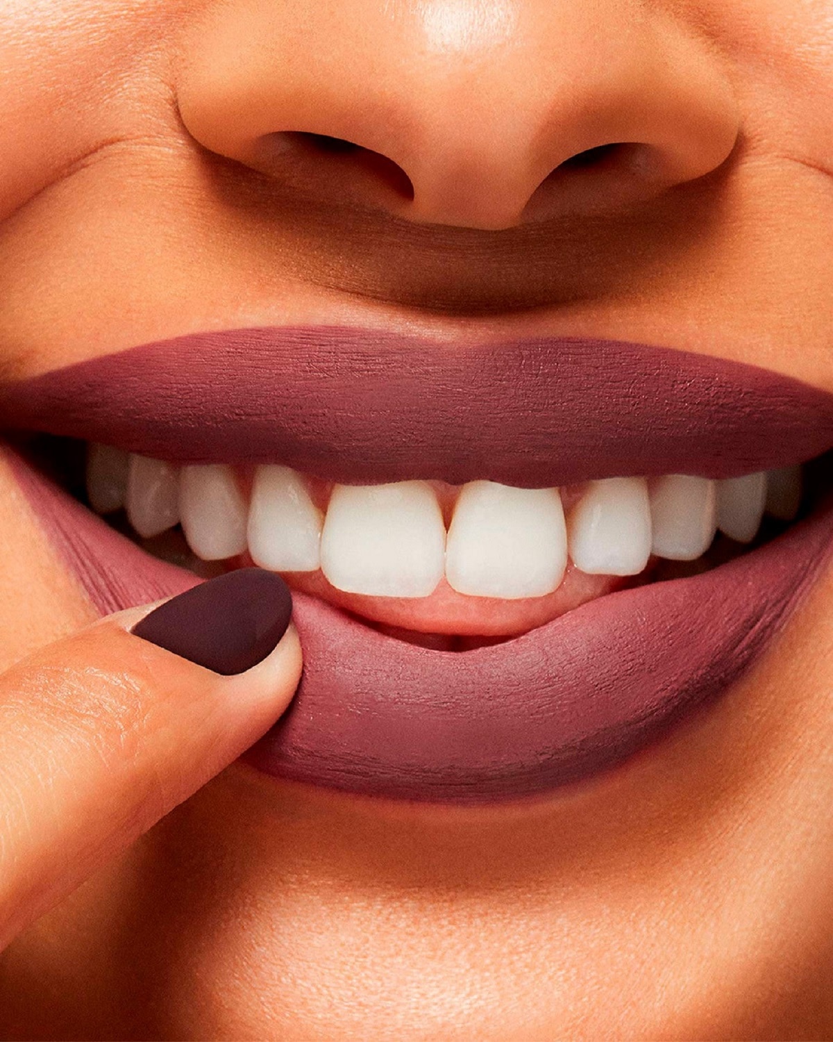 M·A·C LOCKED KISS INK (LABIAL LÍQUIDO MATE)